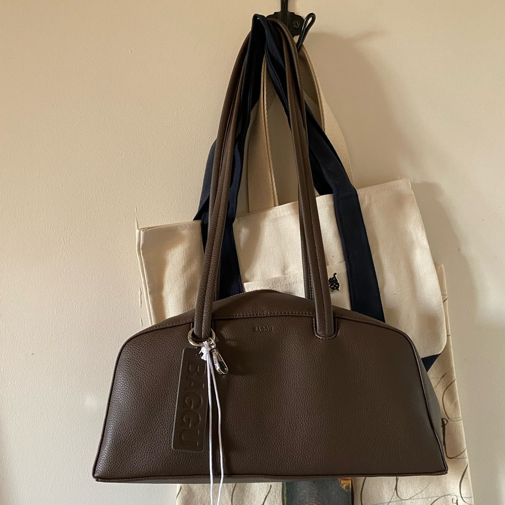 BAGGU Recycled Leather Bowler Bag (Regular size/Brown)